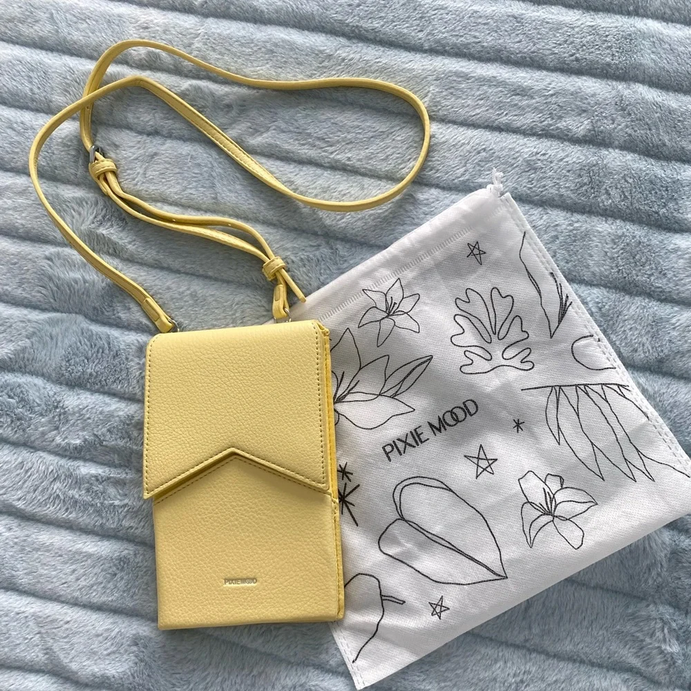 Crossbody Handbag for Spring - Picture 1 of 6